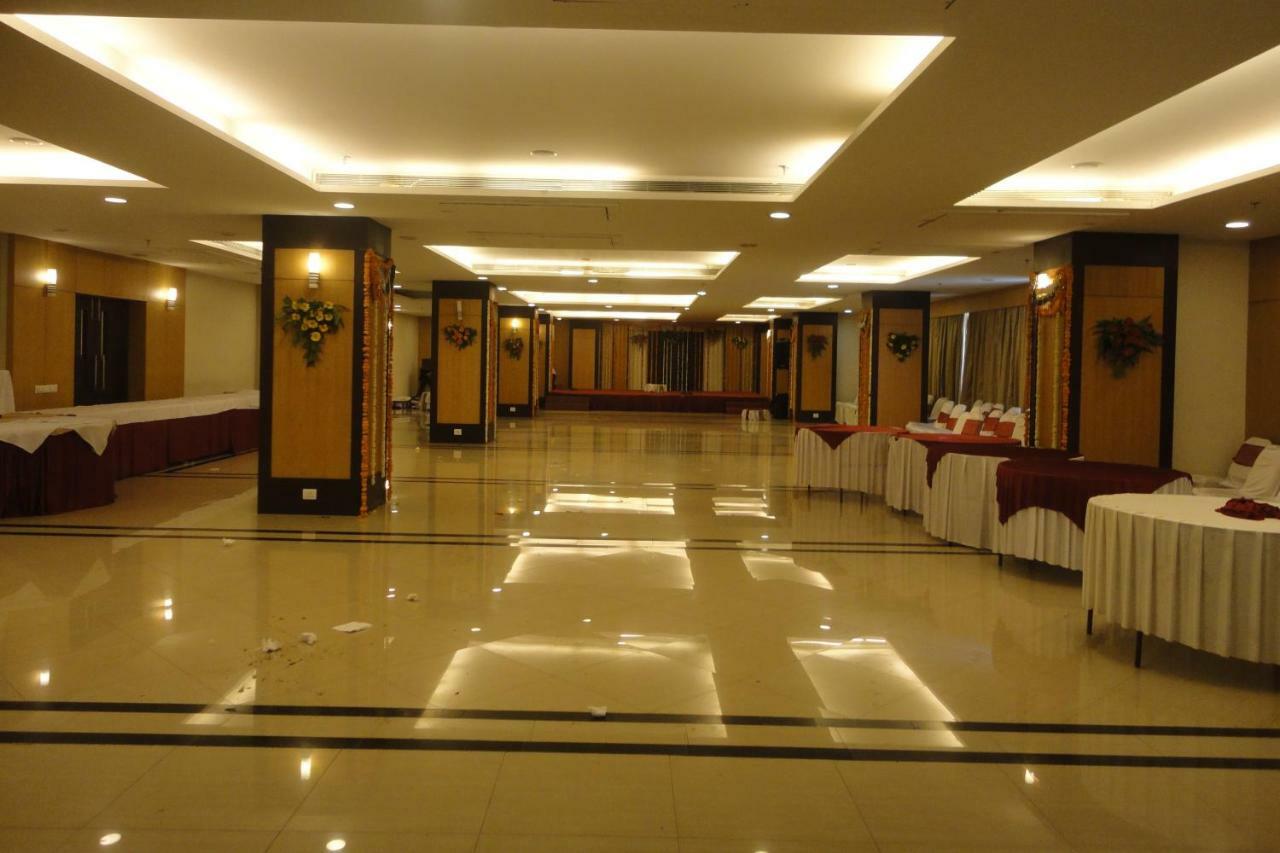 Hotel Mangal City Indore Exterior foto